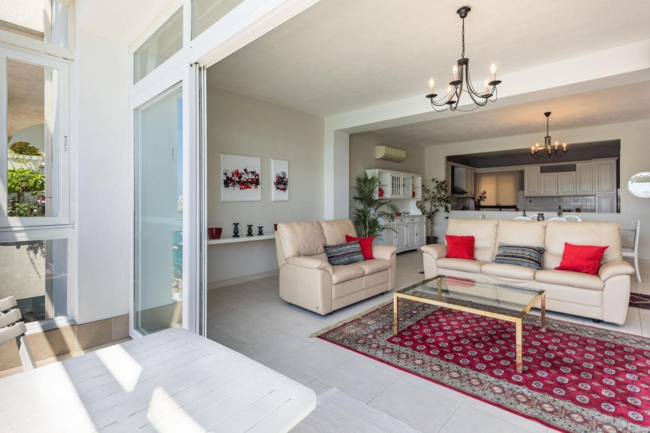 Stunning - Seafront 3-Bedroom 6Th Floor Sliema Buitenkant foto